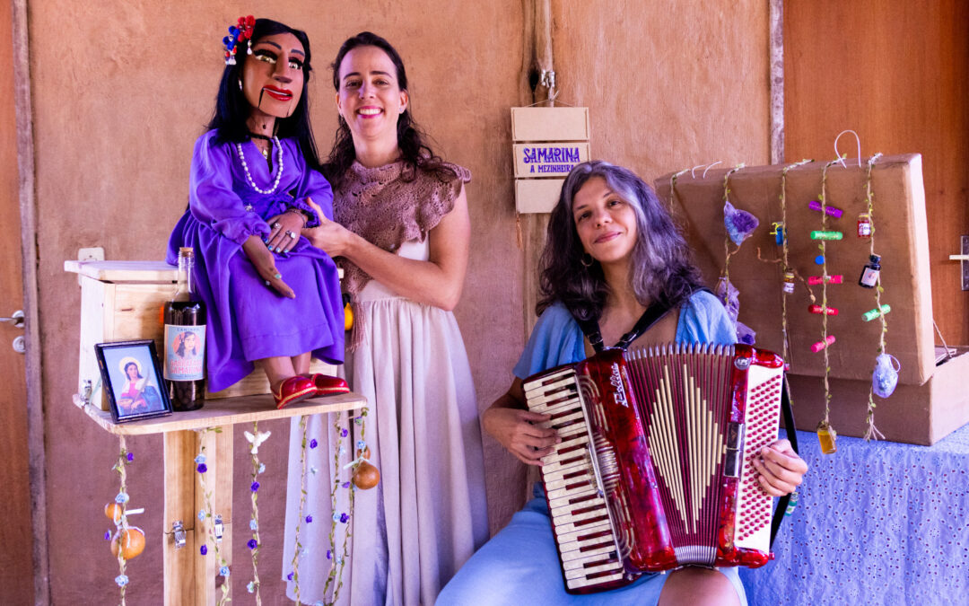 Release: Samarina entrelaça ventriloquia e saberes de tradição oral brasileiros
